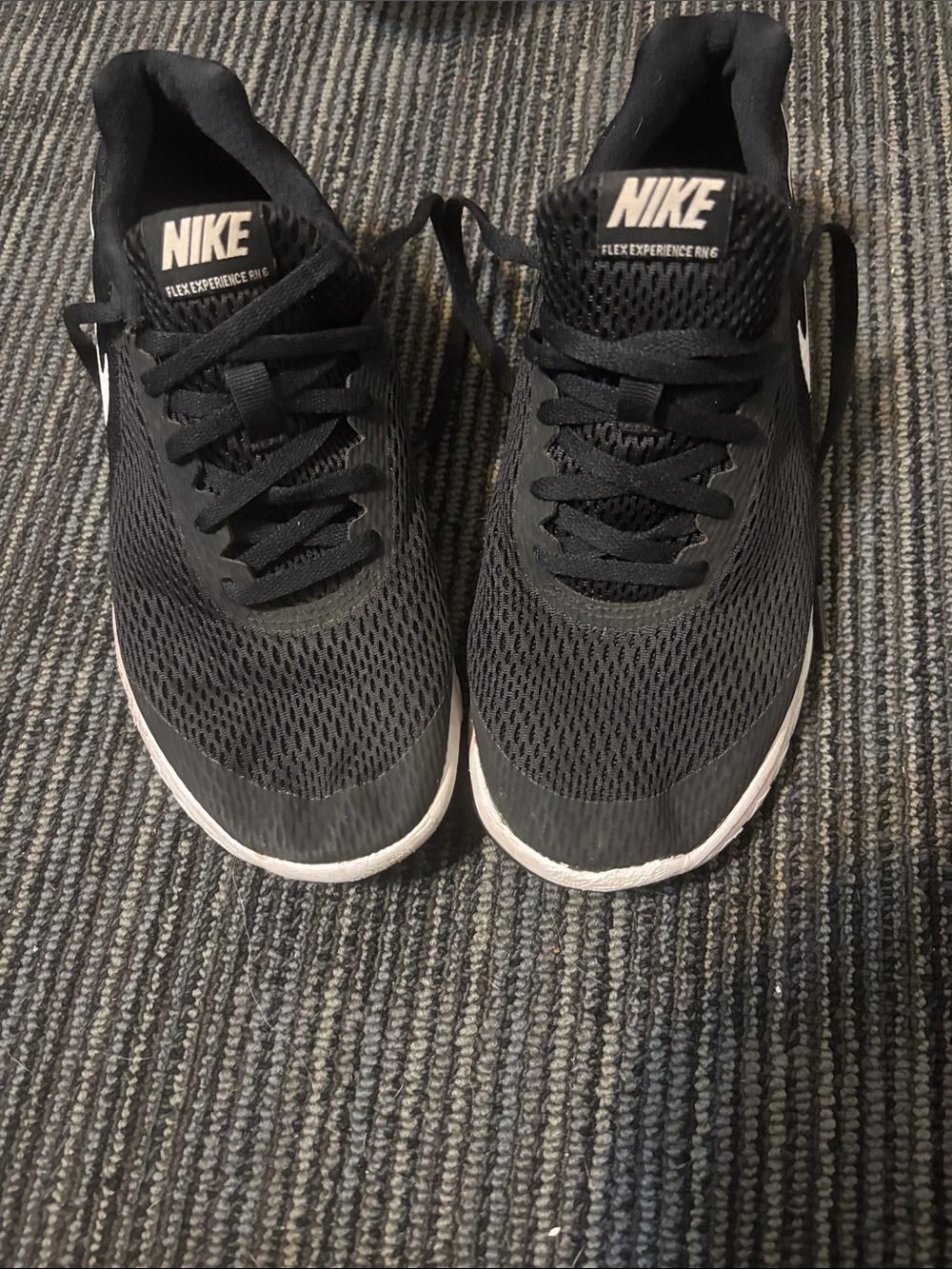 Nike Black Mesh Running Sneakers with White Sole